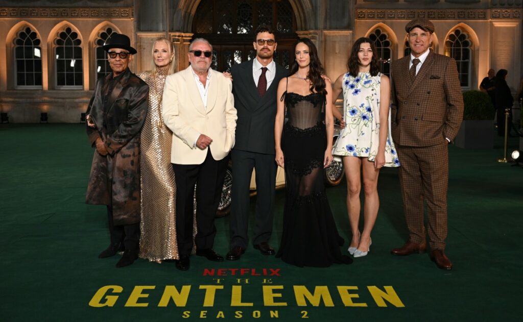 ‘The Gentlemen’ lost millions of viewers & they’re blaming Duchess Meghan