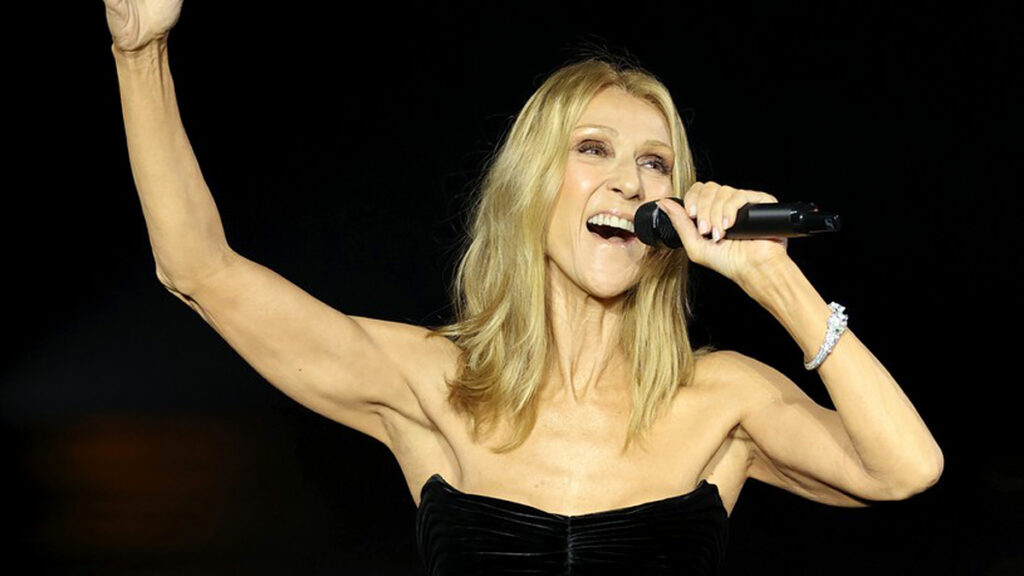Céline Dion Performs at L’Oréal’s Star-Studded Paris Fashion Week Show! | Just Jared
