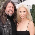 Dave Grohl and Wife Jordyn Blum Show United Front at MTV VMAs as Rocker's Family Join Him at Awards Show 2 Years After His Cheating Scandal
