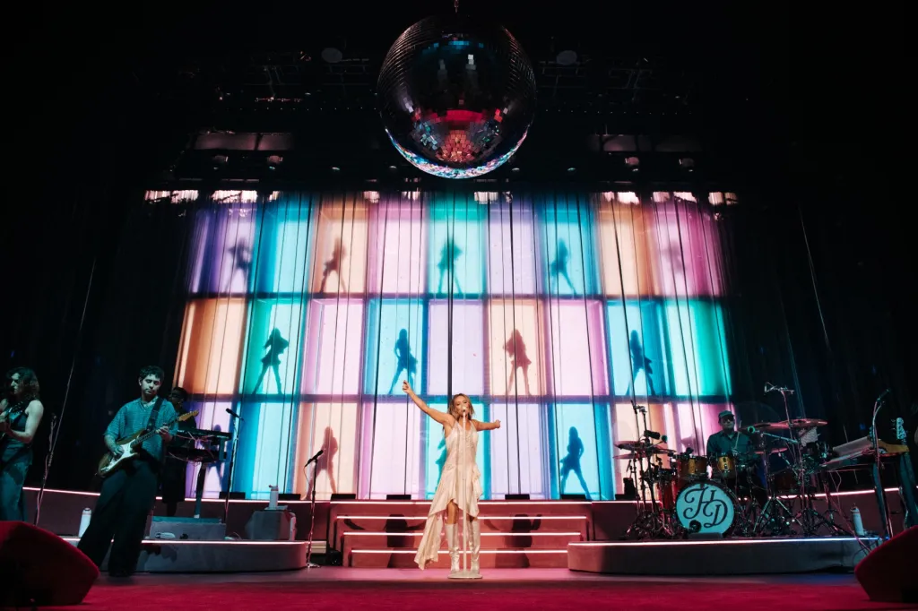 Hilary Duff Wraps U.K. Leg of Lucky Me Tour With Tease of More 2027 Dates