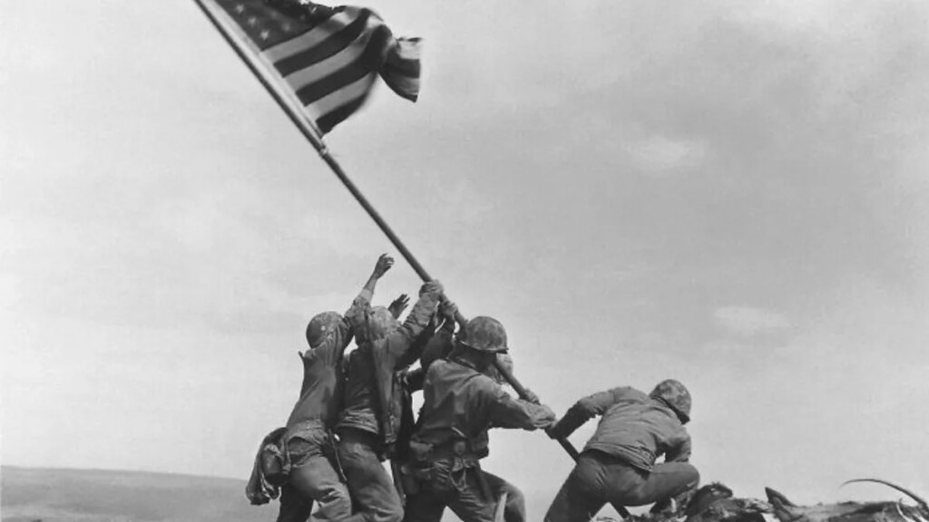 15 Iconic Historical Moments That Were Actually Staged