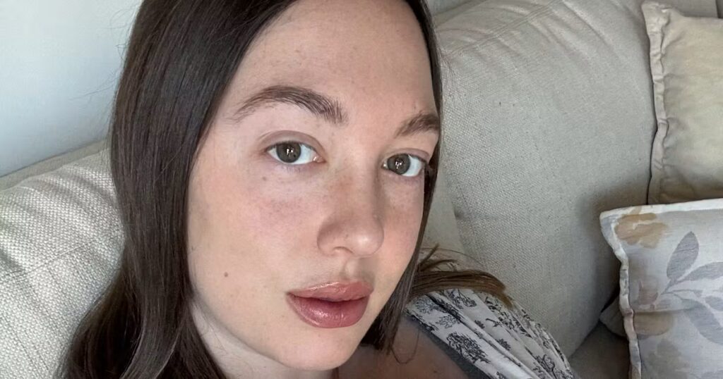 How I Convinced My Millennial Mom Group Chat To Try At-Home Hair Dye
