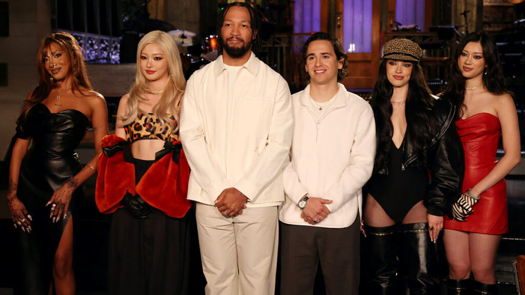 Is ‘Saturday Night Live’ New Tonight? How to Watch the Season 52 Premiere | Just Jared