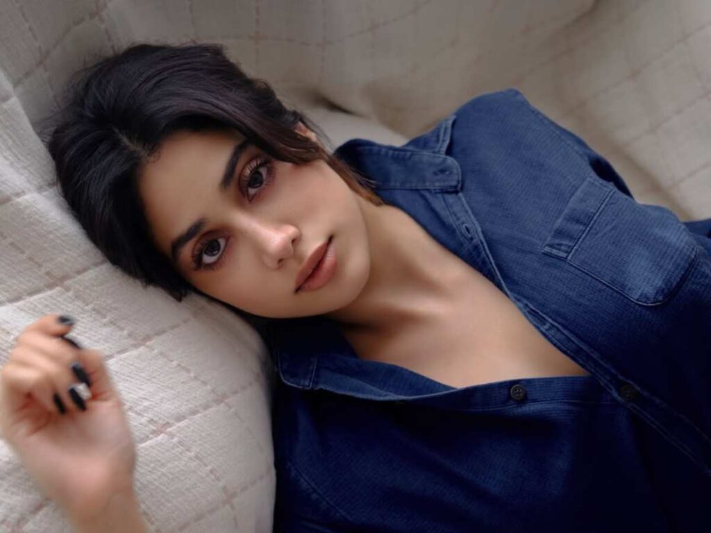 Janhvi Kapoor takes a more selective approach to films – Telugu Cinema