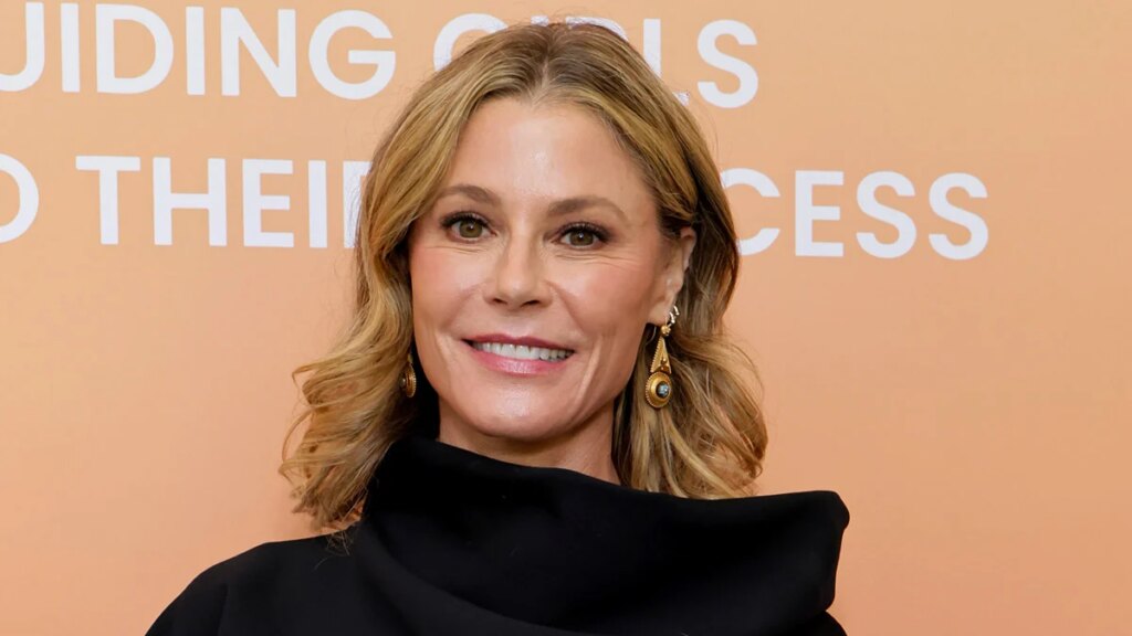 Modern Family’s Julie Bowen Reveals She Has a New Boyfriend | Just Jared