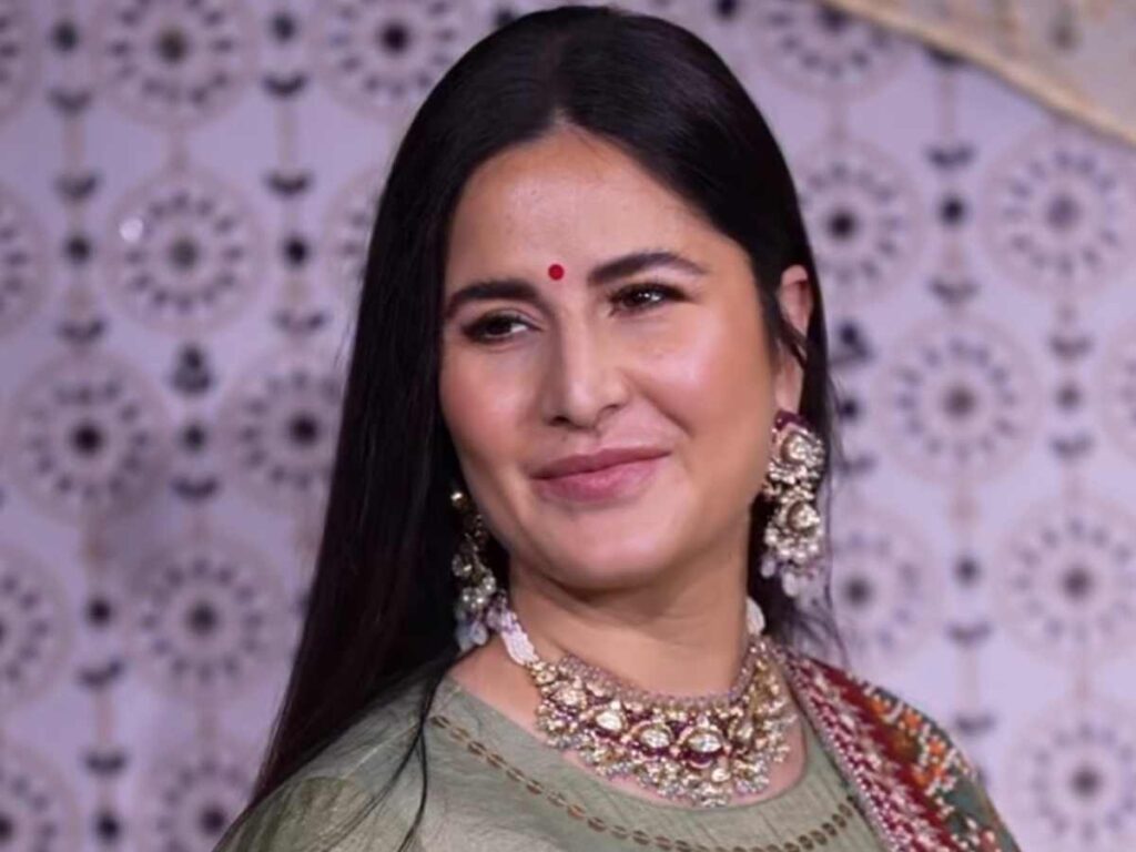 Katrina Kaif steps out in public for the first time after motherhood – Telugu Cinema
