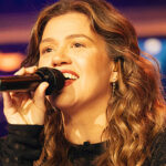 The Kelly Clarkson Show’s Last Episode: Video Of Kelly’s Kids River & Remington