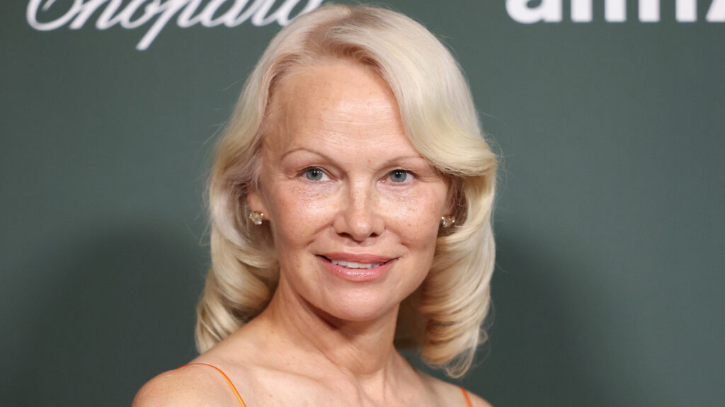 Pamela Anderson Rocked A Red Lip And Broke Her “No Makeup” Rule