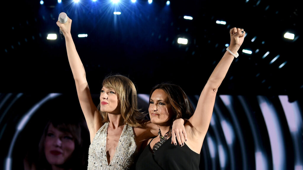 Taylor Swift Chose Travis Over 2026 Emmys Red Carpet — But Still Gave Fans Award Show Surprise