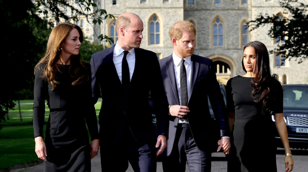 Face Off: Prince William & Kate Middleton Are Reportedly Ready For A Sit Down With Harry & Meghan