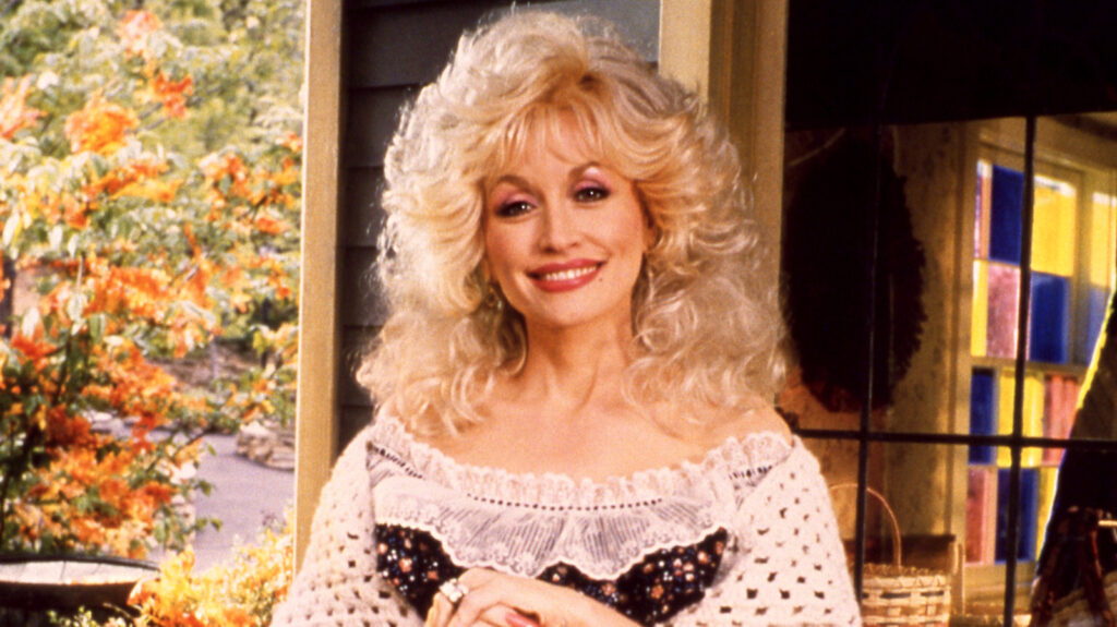 Dolly Parton Beams In Pre-Recorded Message That Includes Nod To Her Final Resting Place