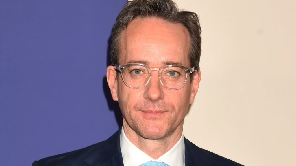 Matthew Macfadyen’s 8-Part James Bond Replacement Officially Gets First Look