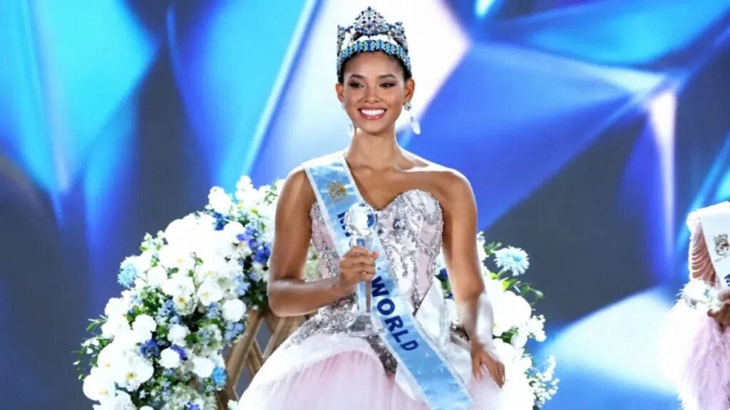Miss World 2026 : जोहेरी मोल डोमिंगेज के सिर सजा मिस वर्ल्ड 2026 का ताज, टॉप पर पहुंचकर रचा इतिहास