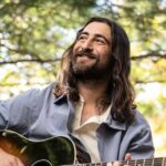 Noah Kahan On His Rider, Wildest Fan Moment, & Dream Collabs