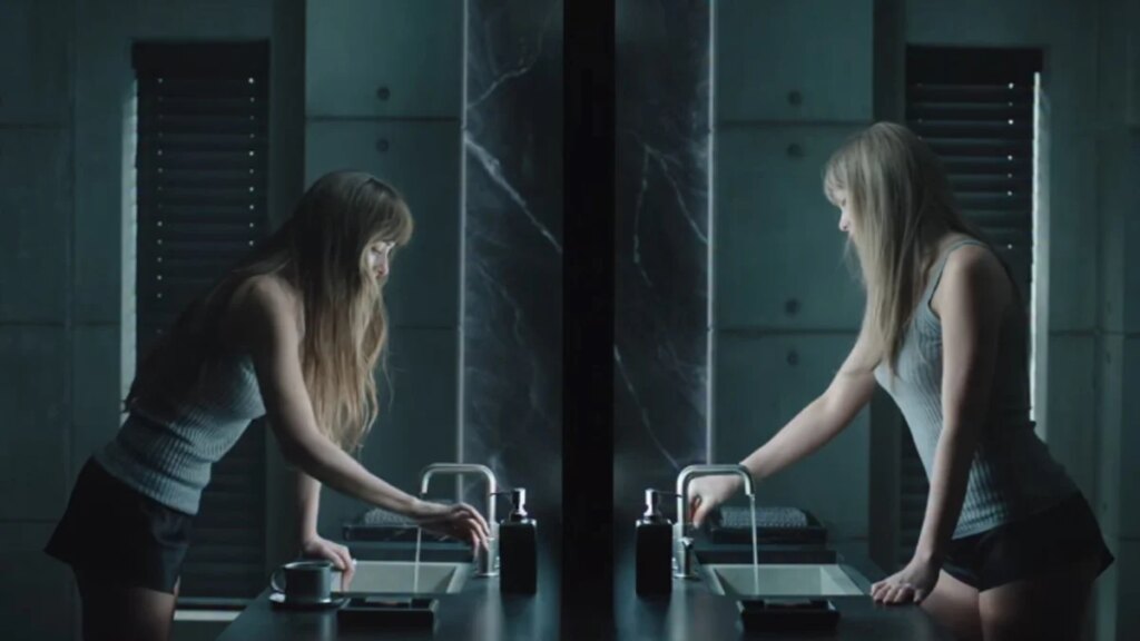 Taylor Swift ‘Patient Zero’ Video Premiere Time & How to Watch VMAs