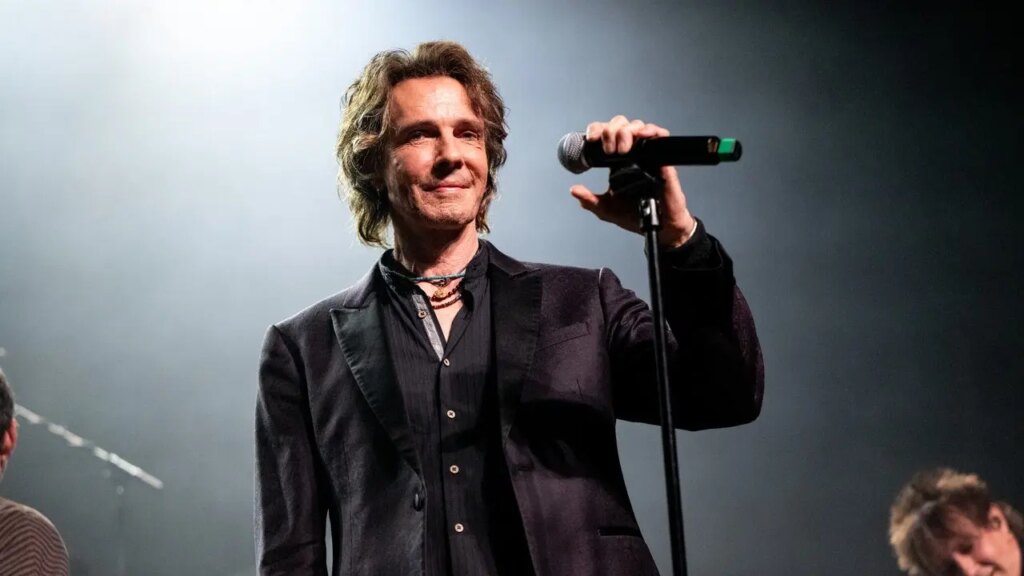 Rick Springfield claims he killed someone firing mortars in Vietnam War