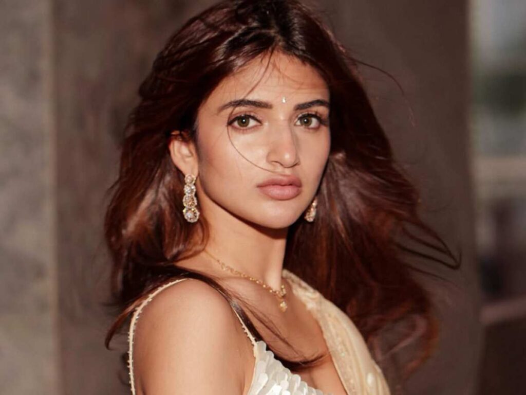 Will Sreeleela suit Nandamuri Mokshagna’s debut film? – Telugu Cinema