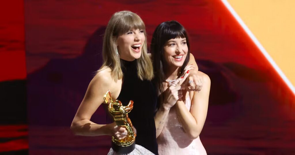 Dakota Johnson Thinks Taylor Swift Won’t Release Her Wedding Photos