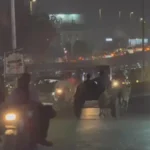 کراچی، سیکیورٹی خدشات کے باعث شہر کی اہم شاہراہوں پر بدترین ٹریفک جام