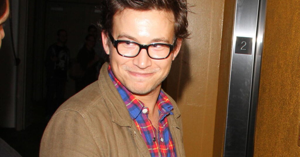 Jonathan Taylor Thomas detained after allegedly resisting police