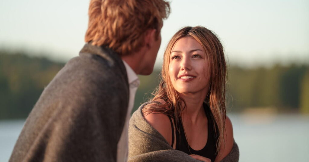 ‘Crew Girl’ review: Netflix’s latest YA show combines rowing and romance