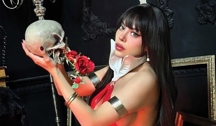Vampirella Helliday Special 2026 coming in December from Dynamite