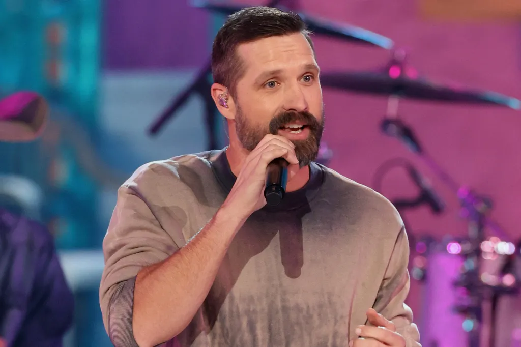 Walker Hayes’ ‘Fancy Like’: Chart Rewind, 2021