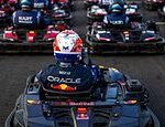Max vs 100 | Daily Mail Online