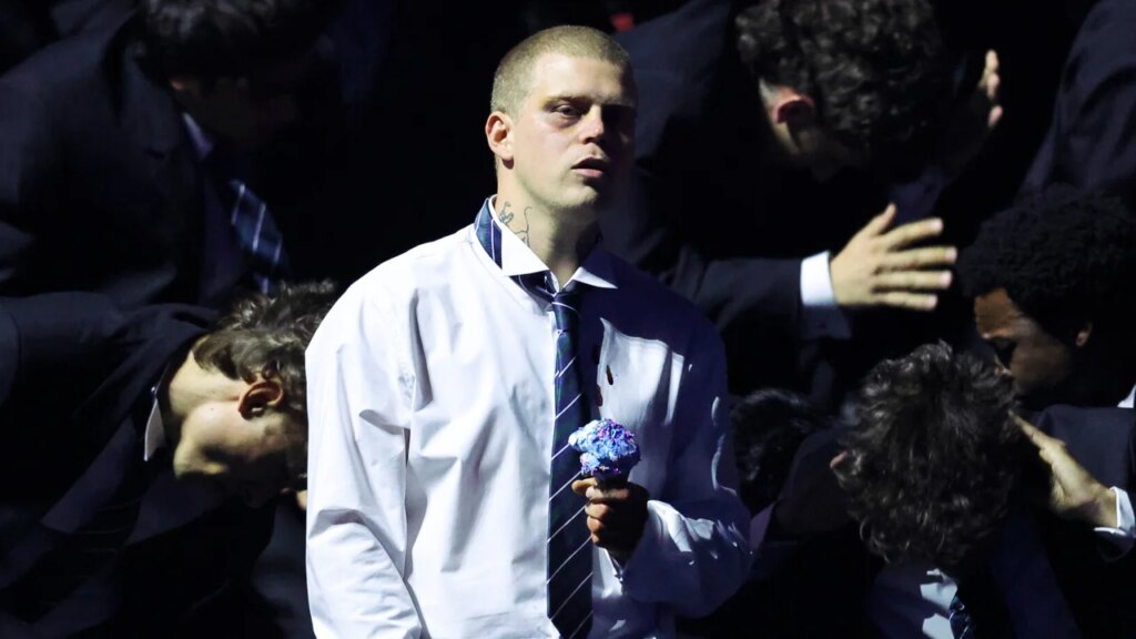 Yung Lean Performs Nominated Song ‘STORM’ With GENER8ION at MTV VMAs 2026 – Watch Now! | Just Jared