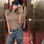 Malaika Arora: Queen Of Elevator Selfies