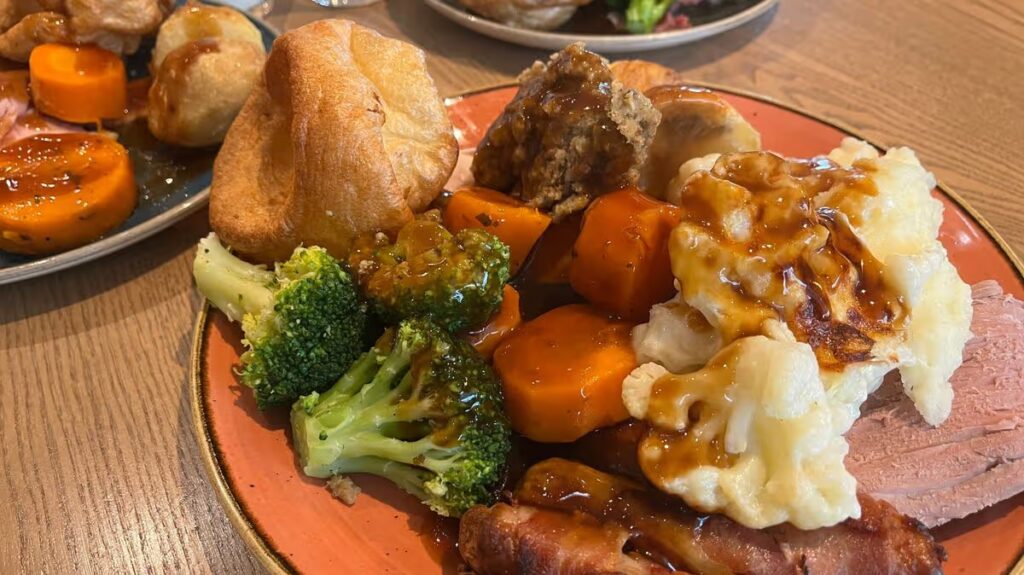 Family-friendly pub chain serving up unlimited carvery and drink for £9.99 a head this autumn