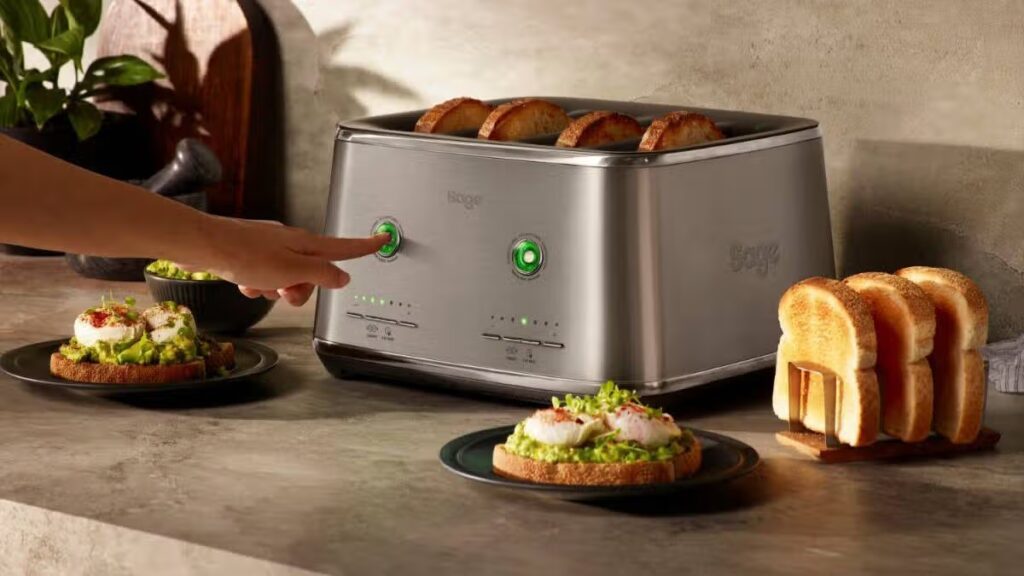 Genius toaster ‘never burns’ bread with clever feature that watches every slice