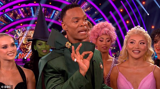 Strictly viewers praise Johannes Radebe as they notice vast improvement in his presenting after making major change following critique