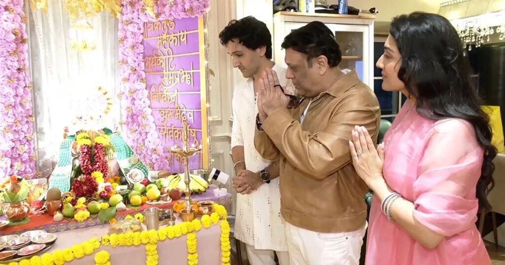 Govinda Unites With Wife, Kids For Ganpati