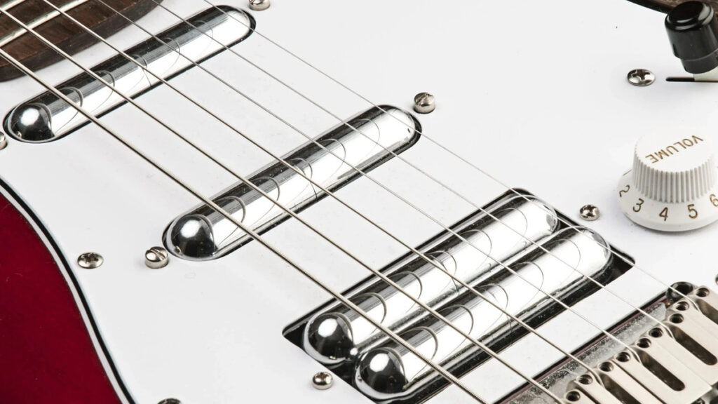 Danelectro Founder Had An Unusual Way To Make Budget Pickups. It's Why They're Called 'Lipstick Pickups' [News]
