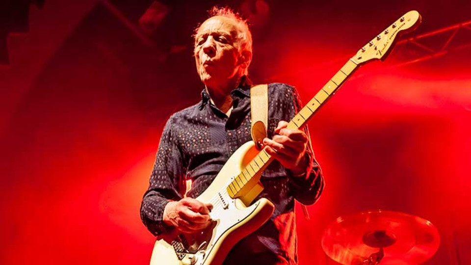 Modern Pop Lacks 'Real Depth,' Robin Trower Says: 'When You Listen To The Beatles, It's Potent Stuff'  [News]
