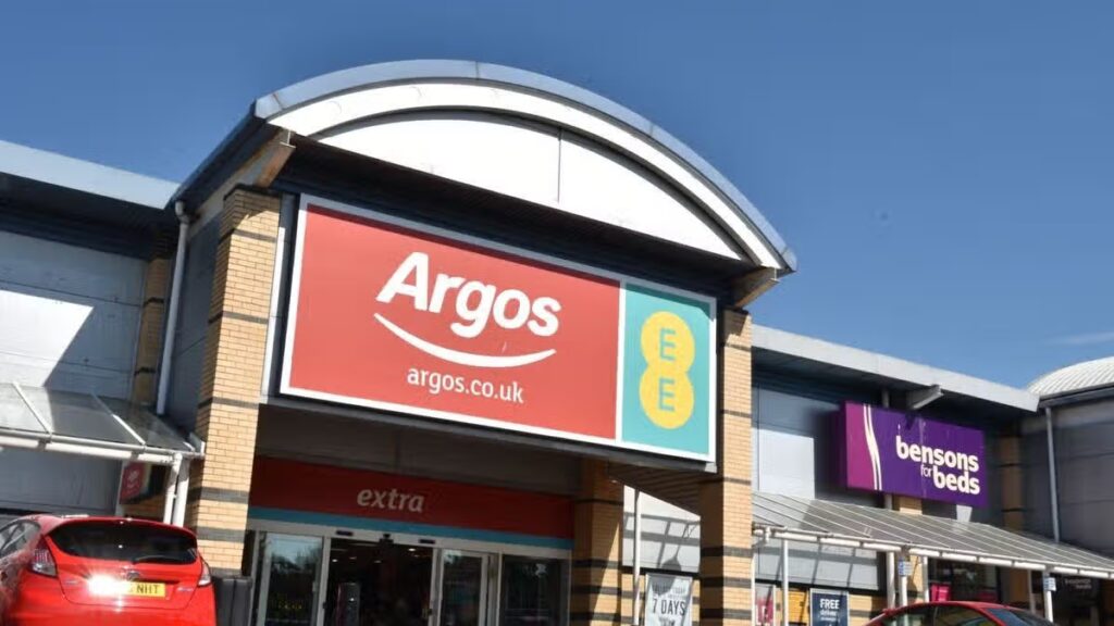Argos shoppers discover hack to snap up ‘cosy’ autumn bedding for free