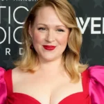 Former Late Show Head Writer Ariel Dumas Wants to Make Love, Not War