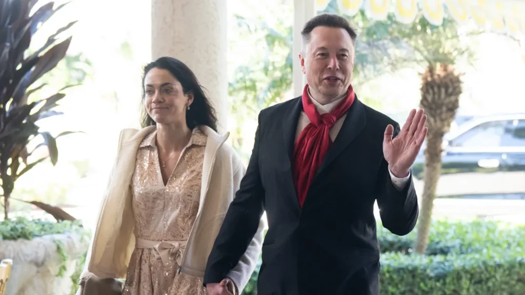 Elon Musk Abruptly Parts Ways With Shivon Zilis, Mother of Four of His (At Least) 14 Kids