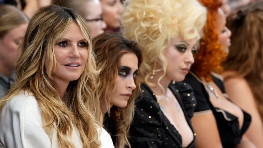 All The Best Celebrity Looks at Paris Fashion Week