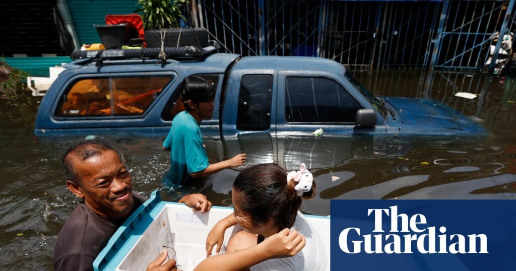 Bangkok at breaking point as floods turn streets into stagnant lakes | Extreme weather