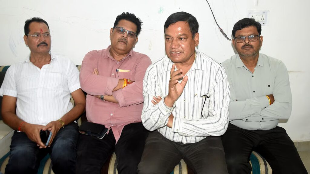 Madhya Pradesh Patwaris Continue SVAMITVA Non-Cooperation, Seek Removal From ‘Executant’ Role