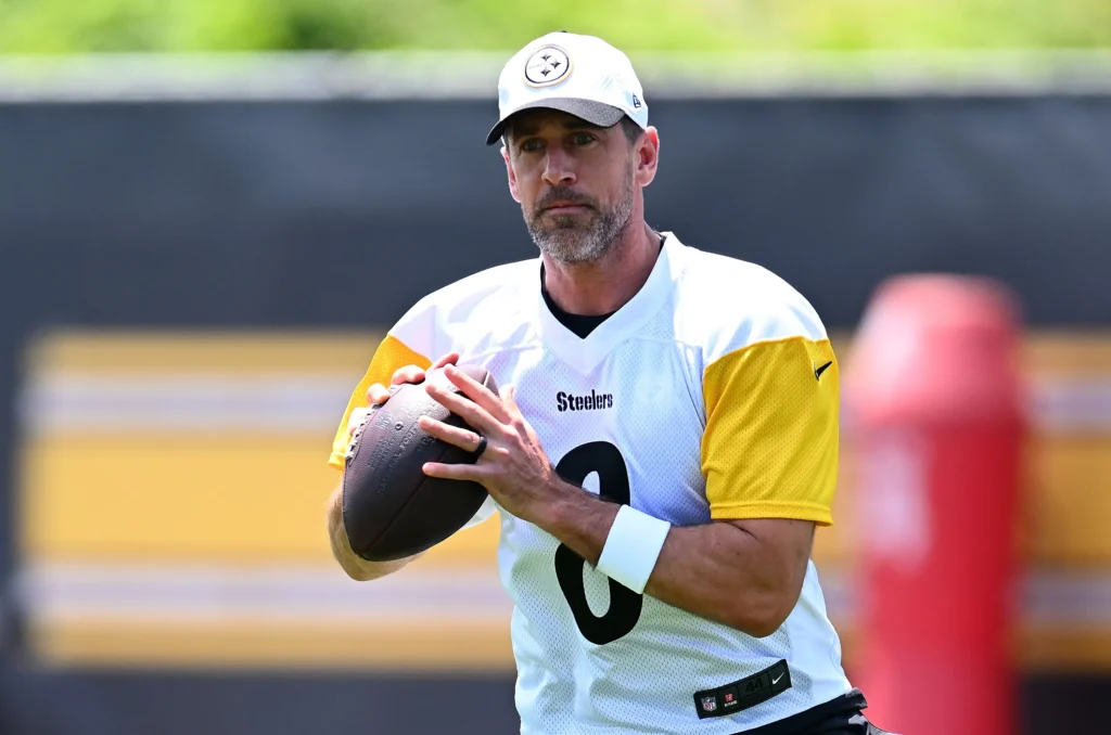 See Aaron Rodgers’ All-Glass New Jersey Mansion He’s Selling for $15 Million