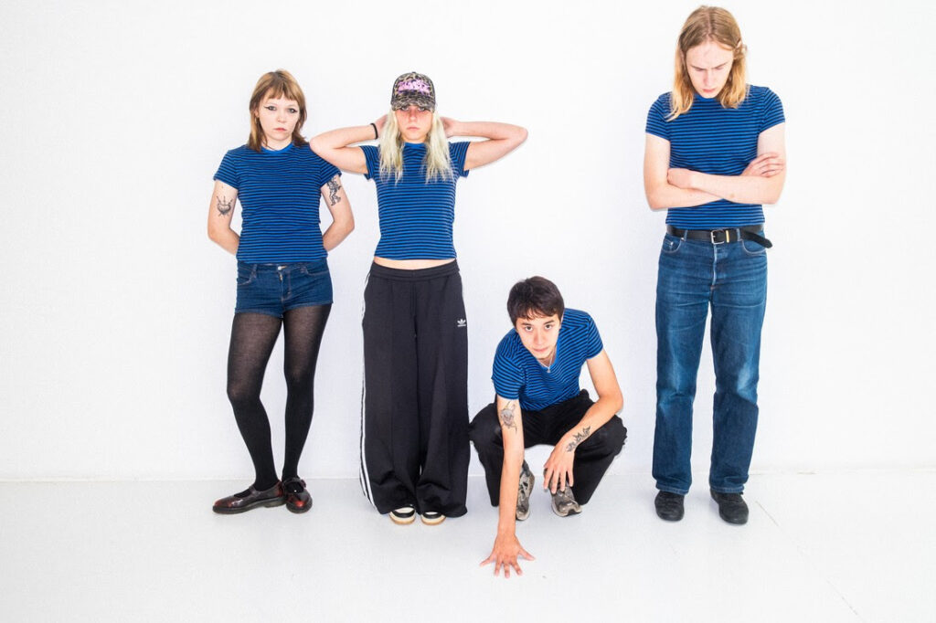 Stockholm’s Clutter Conjure Indie Rock Chaos On Debut Album ‘Sugar Rush’ | News