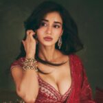 Disha Patani completes a decade in Bollywood as MS Dhoni: The Untold Story turns 10: “Beyond grateful ” : Bollywood News