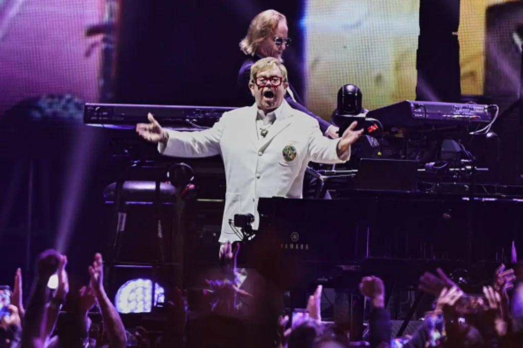Elton John Bids Farewell in Mexico City: 5 Best Moments