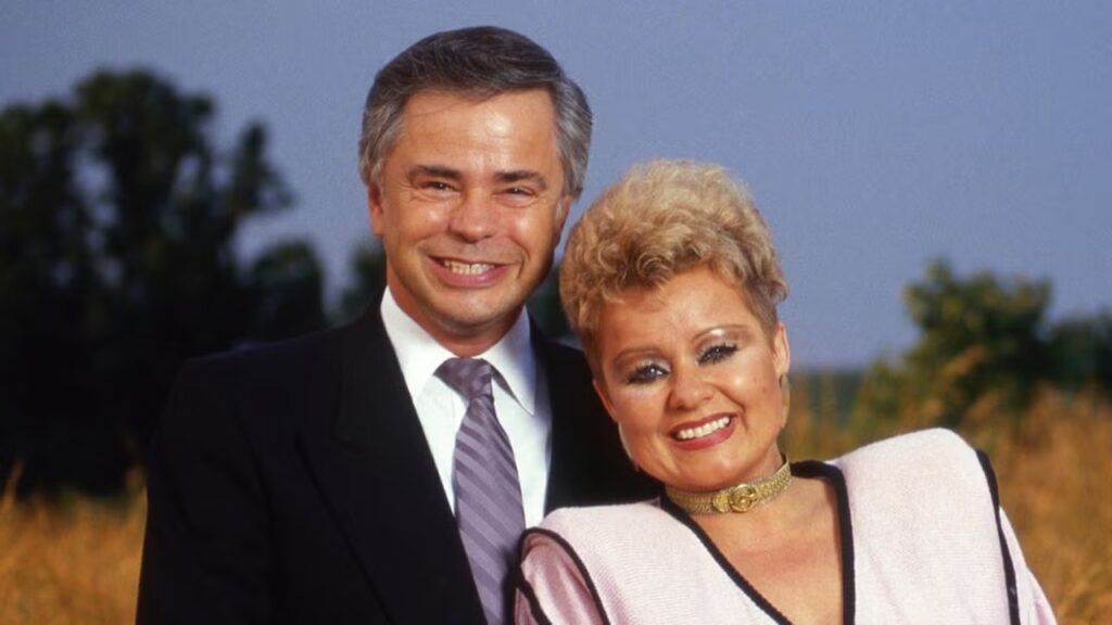 Jim Bakker, Televangelist and Ex-Husband of Tammy Faye, Dies at 86