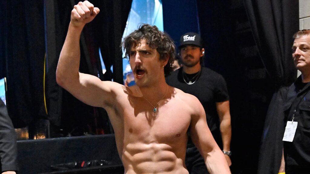 Benson Boone Reveals NSFW Encounter with a Fan Backstage at His Concert