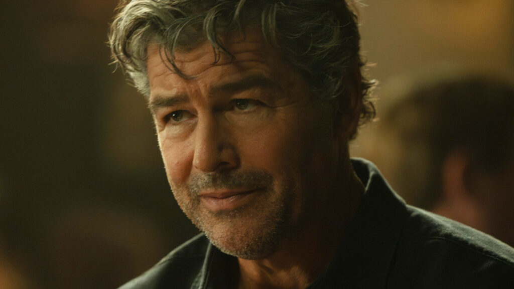 Why The Lanterns Season 1 Finale Moved Kyle Chandler To Tears