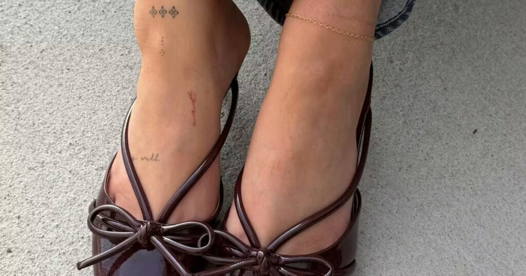 The Foot Tattoo Has Entered Its Y2K Revival Era